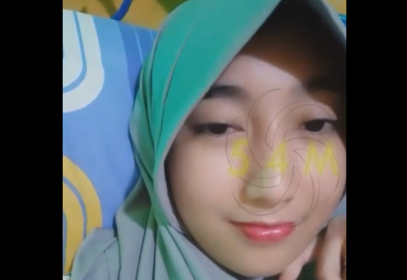 TikTok Viral Kakak Hijab Agak Kurang Bersemangat Hari Harinya