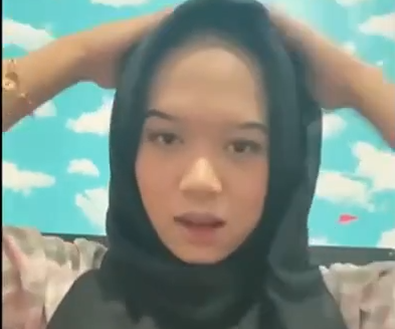 Top 5 Video Mahasiswi Hijab Malaysia Menghibur Diri Sendiri